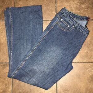 Women’s Embellished Stretch Jeans